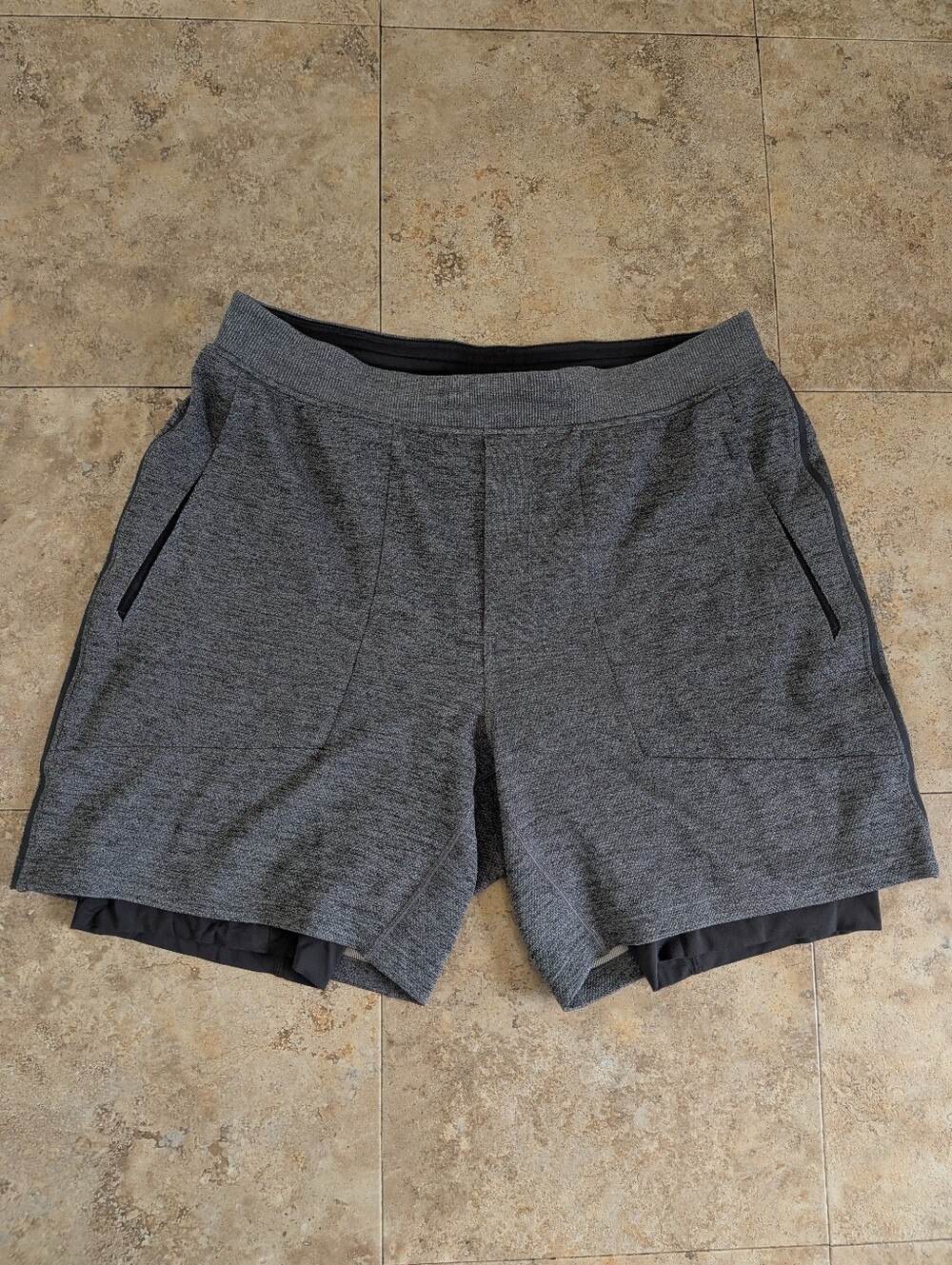Lululemon T.H.E. Short 7" Lined Shorts Mens Large Yoga Athletic Running LM7AJNS
